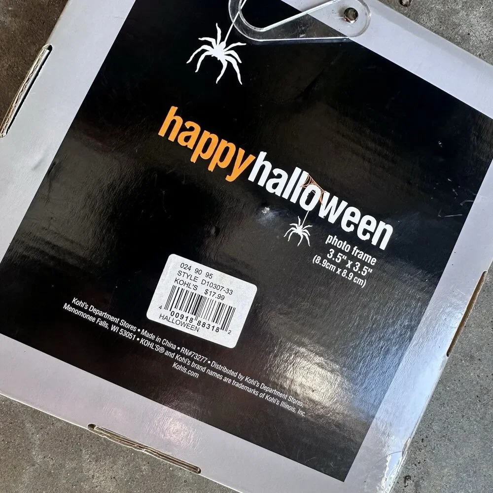 Kohl’s Happy Halloween Spider Web Photo Frame EEK Purple Spider New in Box